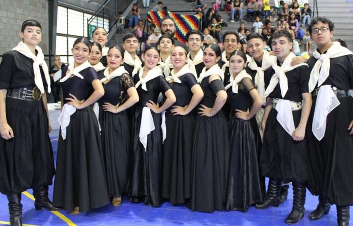 Presentarán espectáculos de ballets folklóricos.