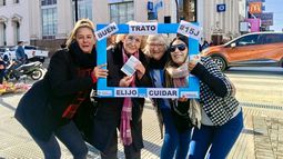 La campaña Lomas se suma al buen trato pasó por el centro de Lomas.