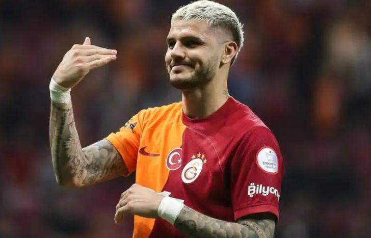 Mauro Icardi con la camiseta del Galatasaray.