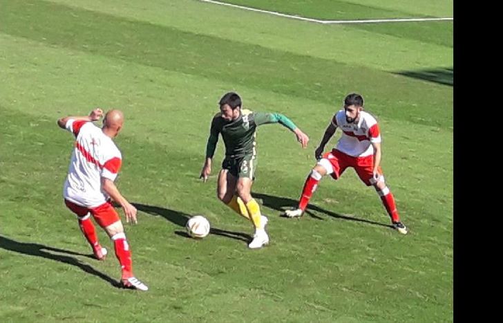 Rius domina ante la marca de Sánchez y Sagarzazú, que volvió a ser titular.