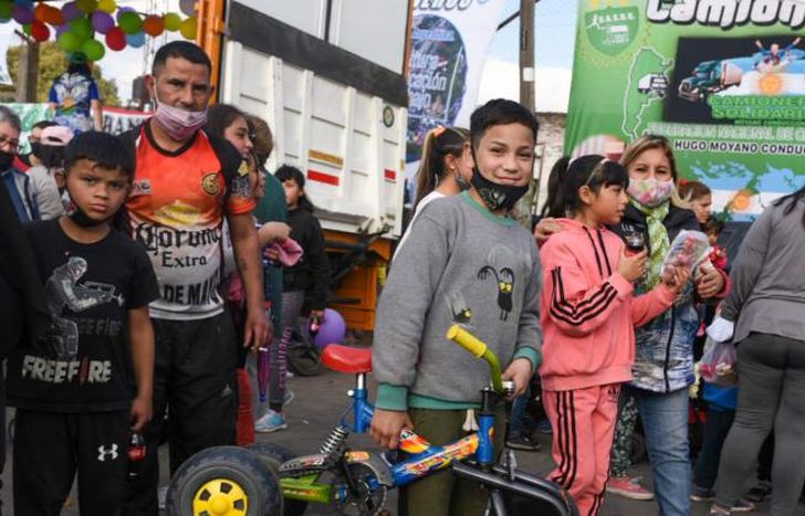 Habrá sorteos de bicicletas y repartirán juguetes y golosinas.
