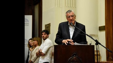 gioja: ?maximo (kirchner) sera un muy buen presidente de bloque?