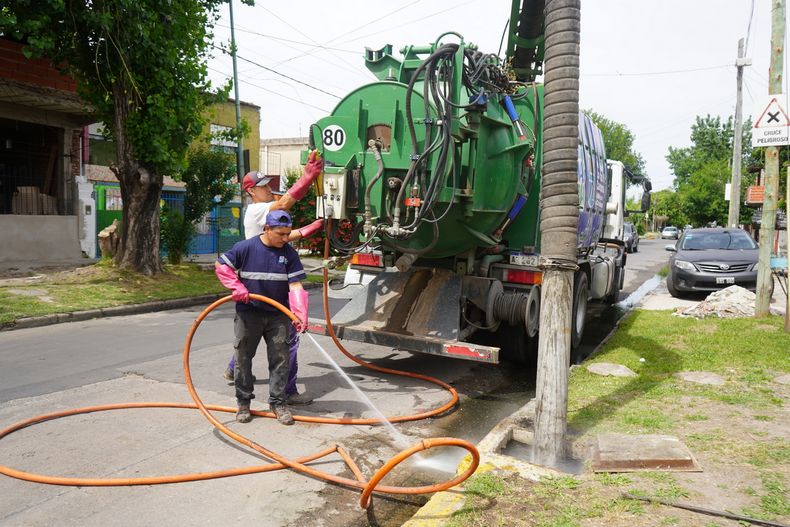 En los últimos días se limpiaron un total de 579 sumideros.