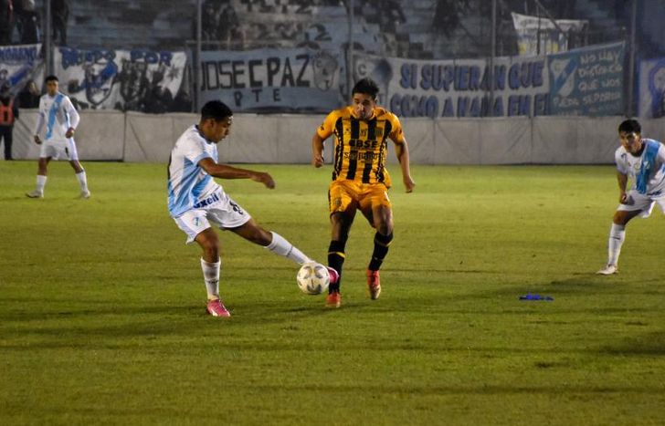 Ibáñez, el autor de uno de lo tantos del partido.