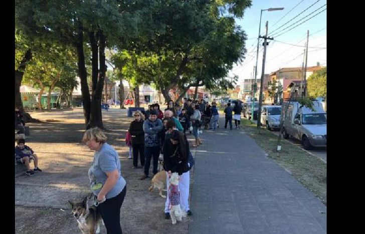 Este sábado, en la plaza del campeón, en banfield.