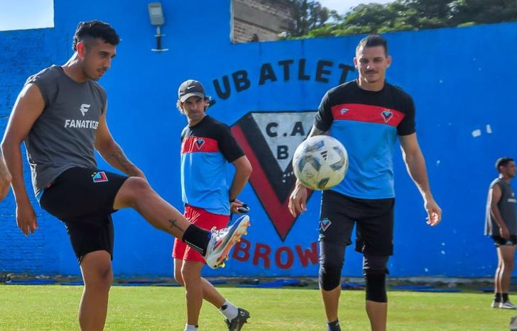El Tricolor suma 10 refuerzos.