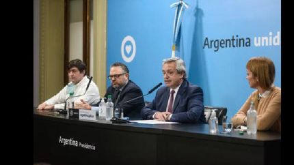 conferencia de prensa desde Casa Rosada.