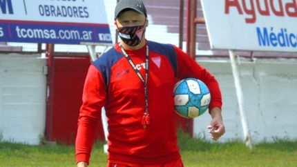 Cavalieri trabaja con 24 futbolistas. Cavalieri trabaja con 24 futbolistas.