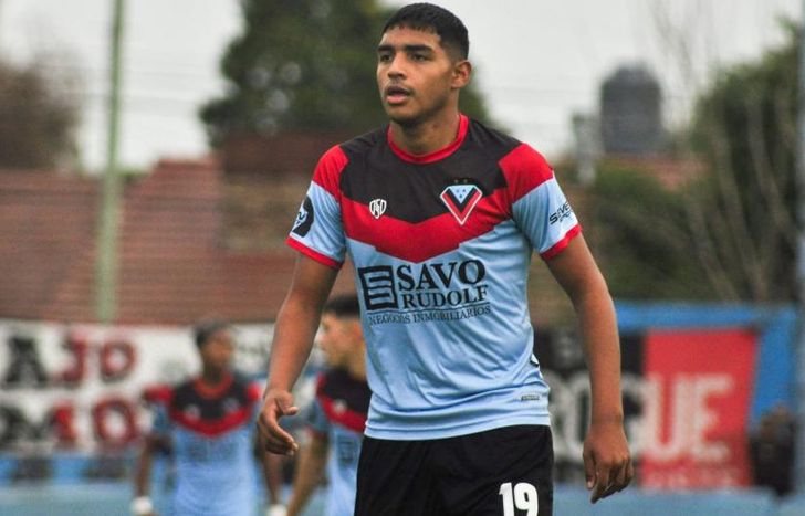 Martínez debutó en Brown en el empate ante Morón.