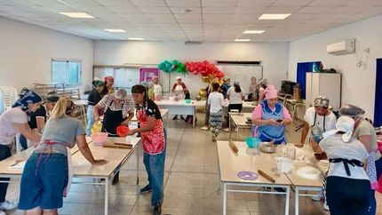 Más de&nbsp;2.600 mujeres y diversidades participaron de cursos con salida laboral en Lomas durante 2025.