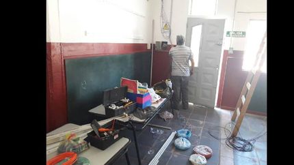 comenzo un plan de obras para refaccionar mas escuelas y jardines en lomas