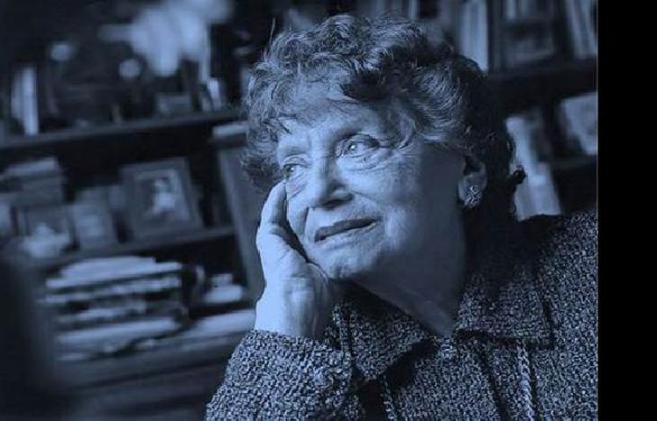 FUE PARTE DE LA GENERACIÓN DEL ’40. DESDE LOS 16 AÑOS, VIVIÓ EN BUENOS AIRES.