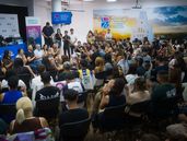 Un encuentro con jóvenes de las 15 sedes del Programa Envión en Lomas.