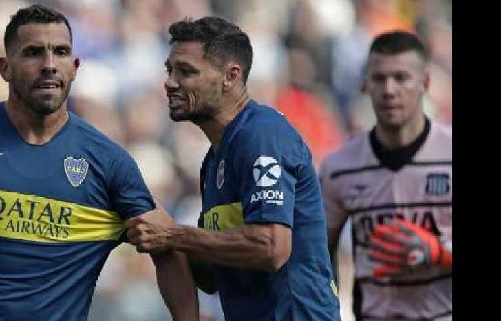 Gustavo Alfaro se decidió por Mauro Zárate en lugar de Carlos Tevez para jugar en Córdoba.