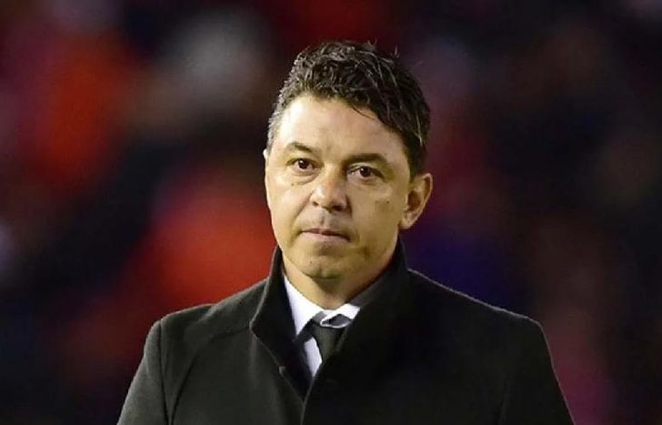 El Muñeco pasó la noche en la Clínica Los Arcos donde el cuadro está mejorando según indicaron fuentes cercanas al DT