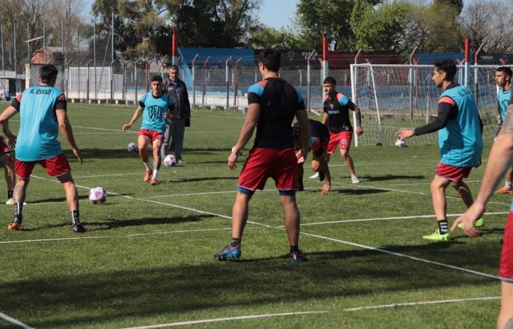 Gran depuración en el plantel Tricolor.