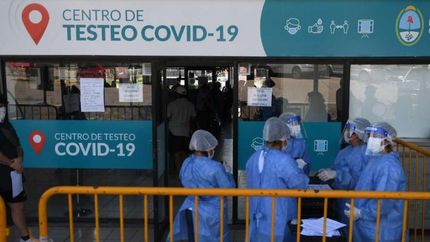 En las últimas 24 horas se hicieron 140.157 testeos.