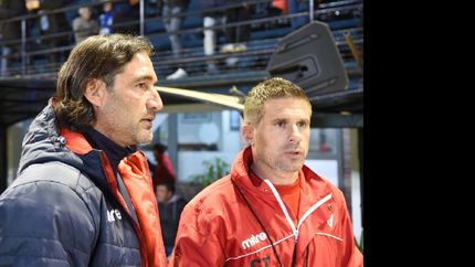 Gabriel Lobos, luego de la derrota con Quilmes, avisó que su renuncia estaba a disposición.