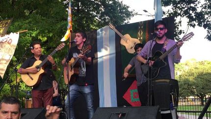 Música nacional en la fecha patria.