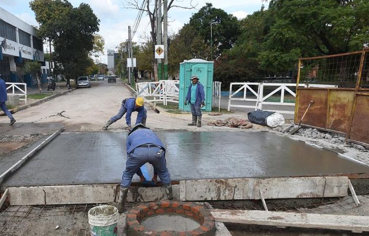 Avanzan tres proyectos cloacales que beneficiarán a Centenario.
