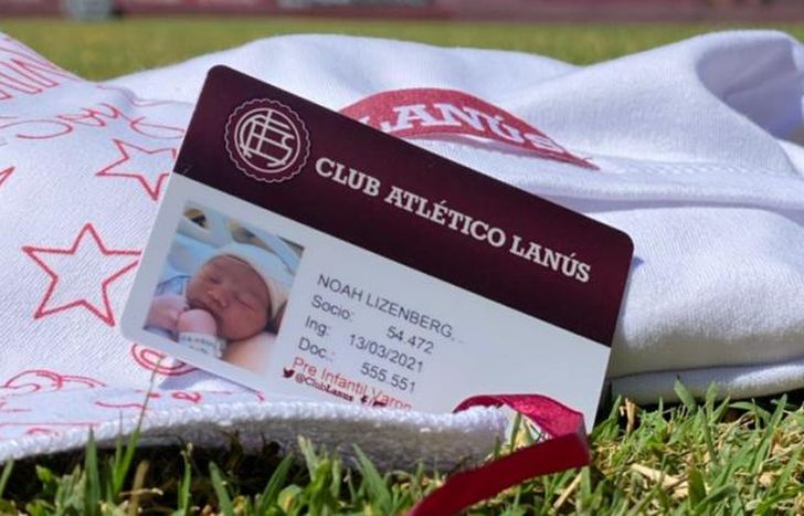 Lanús le hizo rápido el carnet de socio a Noah.