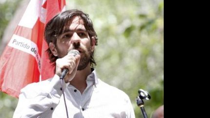 de cano: el domingo aumenta todo menos el salario. felices pascuas de macri
