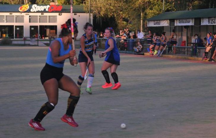 Fue el cuarto amistoso para el hockey de Lomas.
