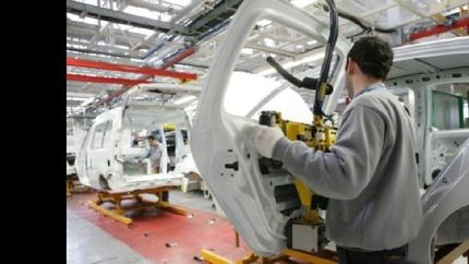 estiman que el salario real caera un 3% este ano