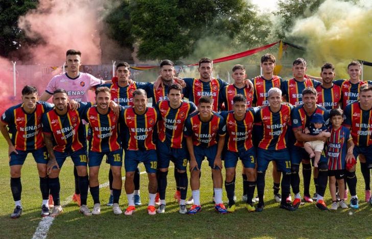 Los Andes acumula varios años sin poder ganarle a Colegiales en Munro.