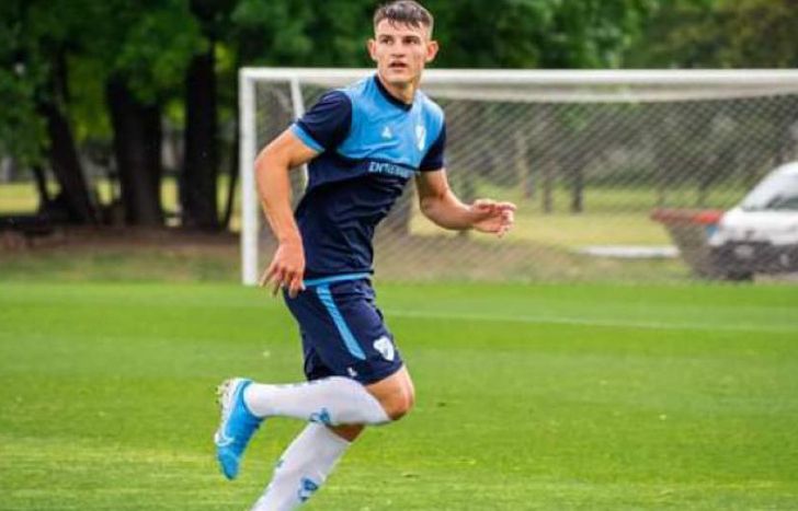 El defensor firmó contrato con el Gasolero cuando tenía 17 años.