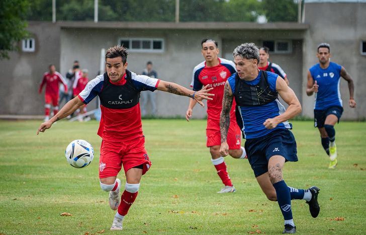 Lucas Licht contó con la presencia de 30 futbolistas de Talleres de Escalada.&nbsp;