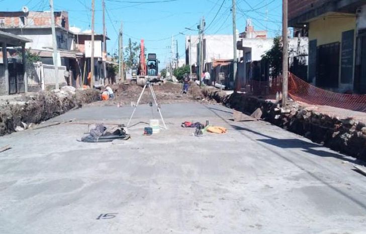 Siguen las acciones para terminar con las calles de tierra.