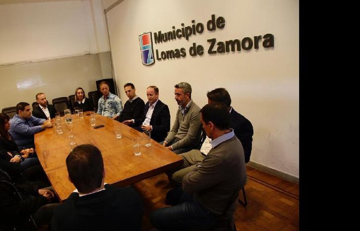 martín encabezó el encuentro junto a los presidentes y funcionarios.