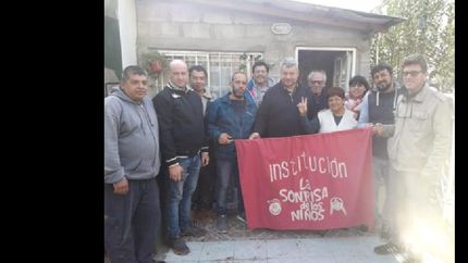 el vínculo entre ambas entidades se formó en una entrega de distinción del Municipio.
