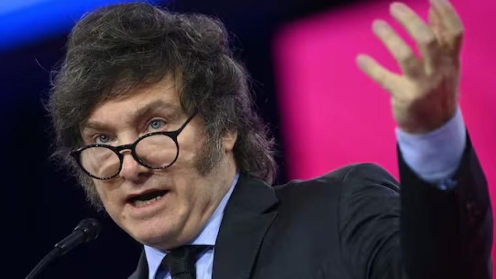 Javier Milei volvió a atacar al periodismo.