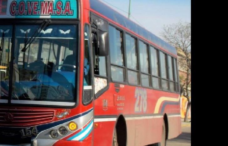 El colectivero fue asaltado en Amenedo y Blasco Ibañez.