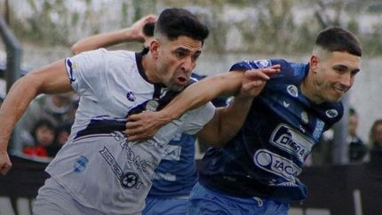 Claypole no pudo con Liniers.