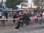 Hicieron un sanguchazo en Avellaneda y se desmadró: robo y caos Hicieron un sanguchazo en Avellaneda y se desmadró: robo y caos