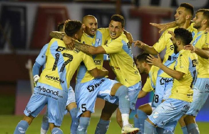 La organización de la Copa Argentina puso el horario de las 17.10 para la semifinal entre Temperley-Rosario Central.