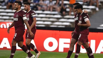 Desde Chile se ilusionan con el futbolista de Lanús. Desde Chile se ilusionan con el futbolista de Lanús.