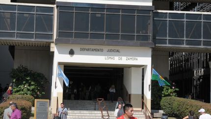 El proceso judicial está a cargo del TOC N°3 de Lomas.