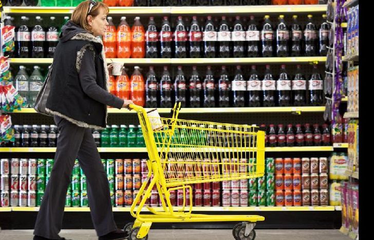 Aguas saborizadas y jugos concentrados son los que más aumentaron el precio y los que menos se están vendiendo.