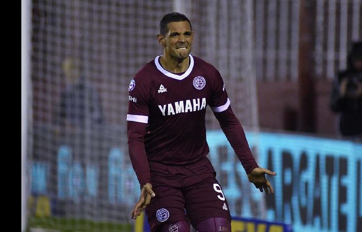 Lanús trae tres victorias al hilo y una más por la Copa Argentina.