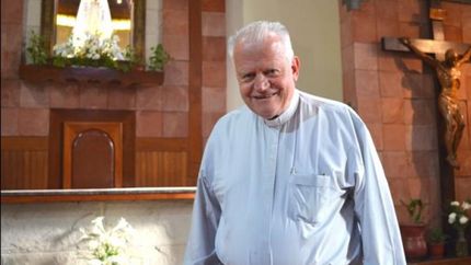 El párroco estuvo internado y logró vencer al Coronavirus.