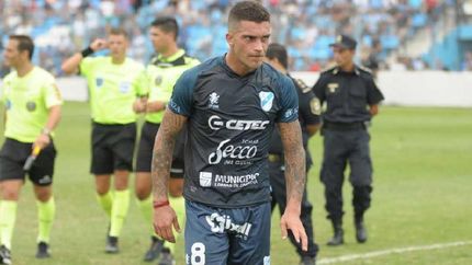en la temporada 2017-18, Arregui jugó su última temporada en el Celeste. en la temporada 2017-18, Arregui jugó su última temporada en el Celeste.