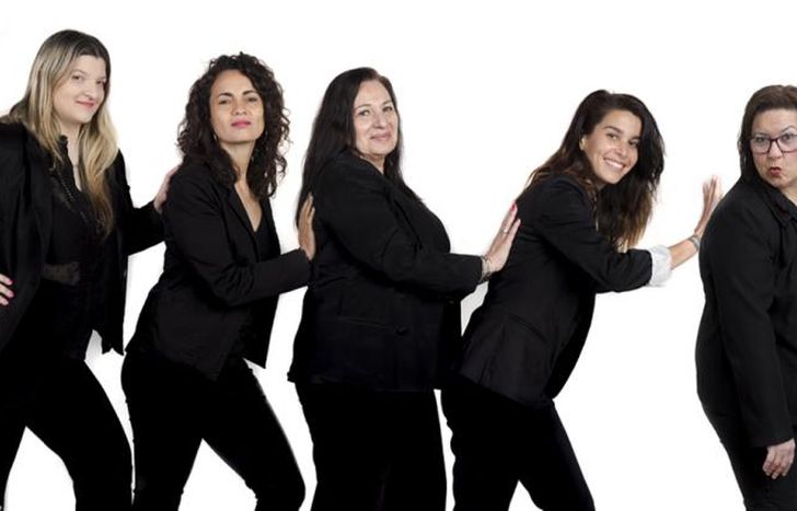 El staff completo.