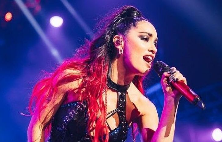 Lali Espósito suma otro Vélez.