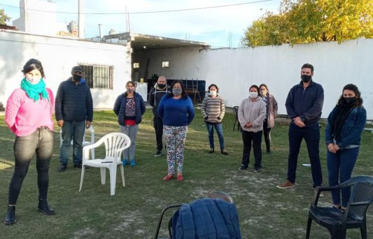 Firmaron el convenio en el CFP Nº406 de Budge.