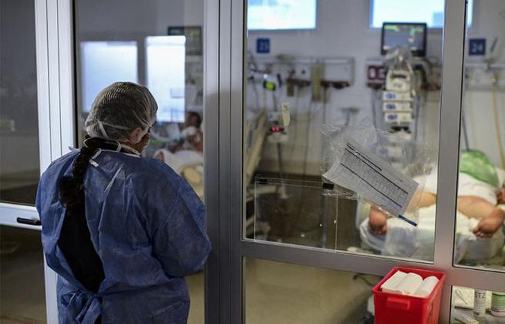 Aseguran que la cepa Delta está cerca de ser comunitaria.