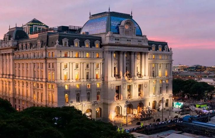 La tragedia ocurrió en el Palacio Libertad, en CABA.